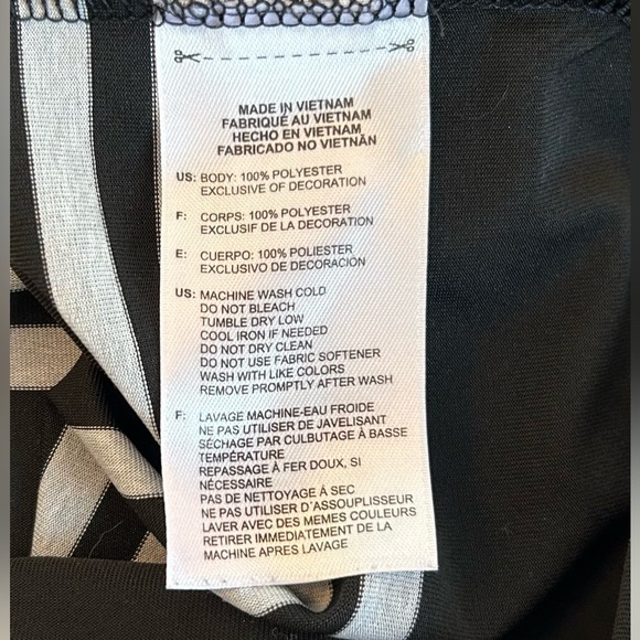 ADIDAS MEN'S GOLF PERFORMANCE STRIPED POLO SHIRT LARGE SOFT
MOISTURE WICKING EUC - Picture 7 of 9